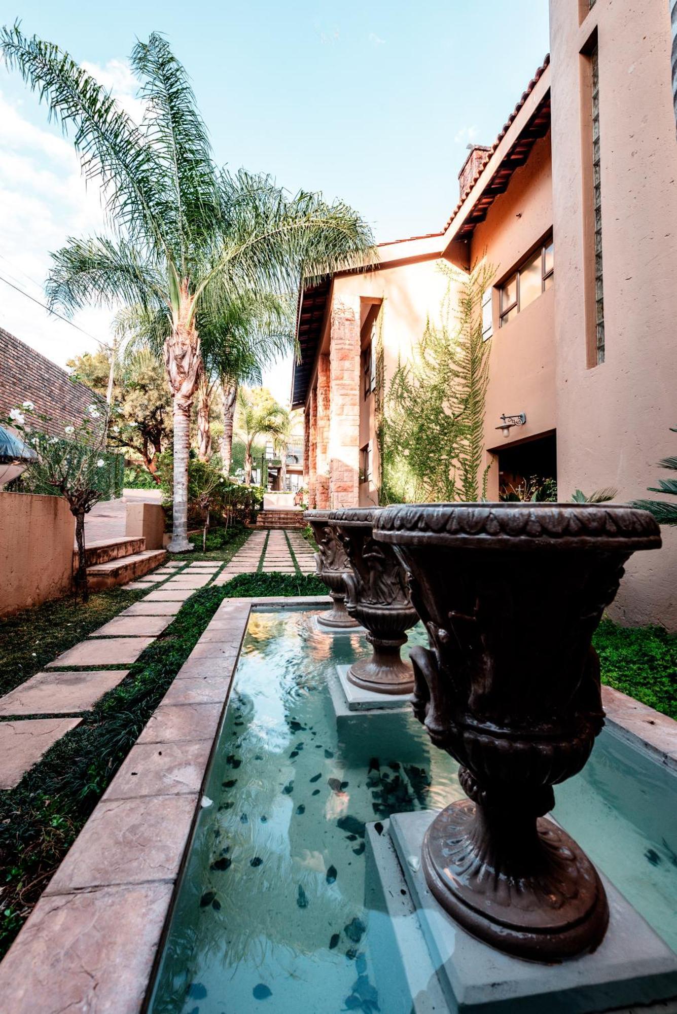 Chateau La Mer Exclusive Guesthouse & Spa Hartbeespoort Eksteriør billede