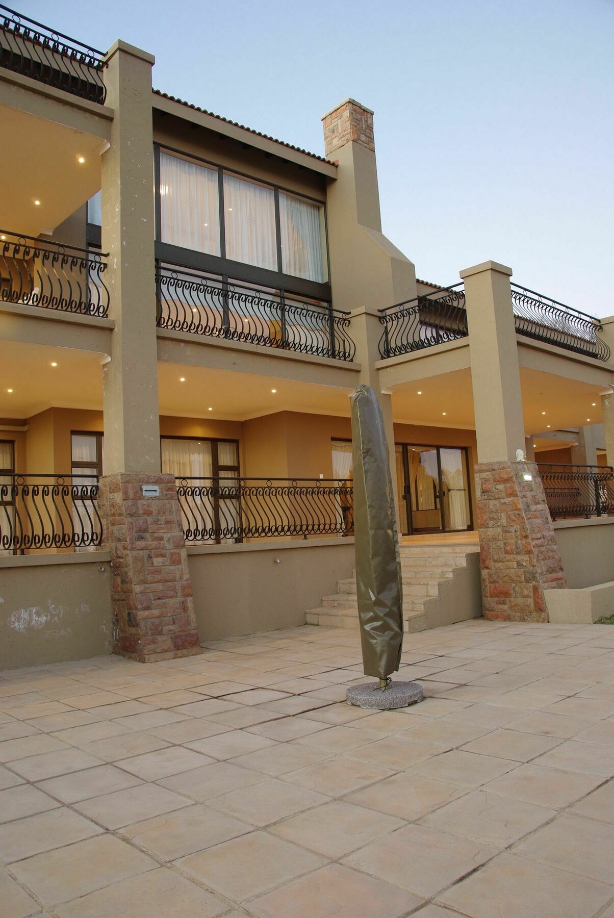 Chateau La Mer Exclusive Guesthouse & Spa Hartbeespoort Eksteriør billede