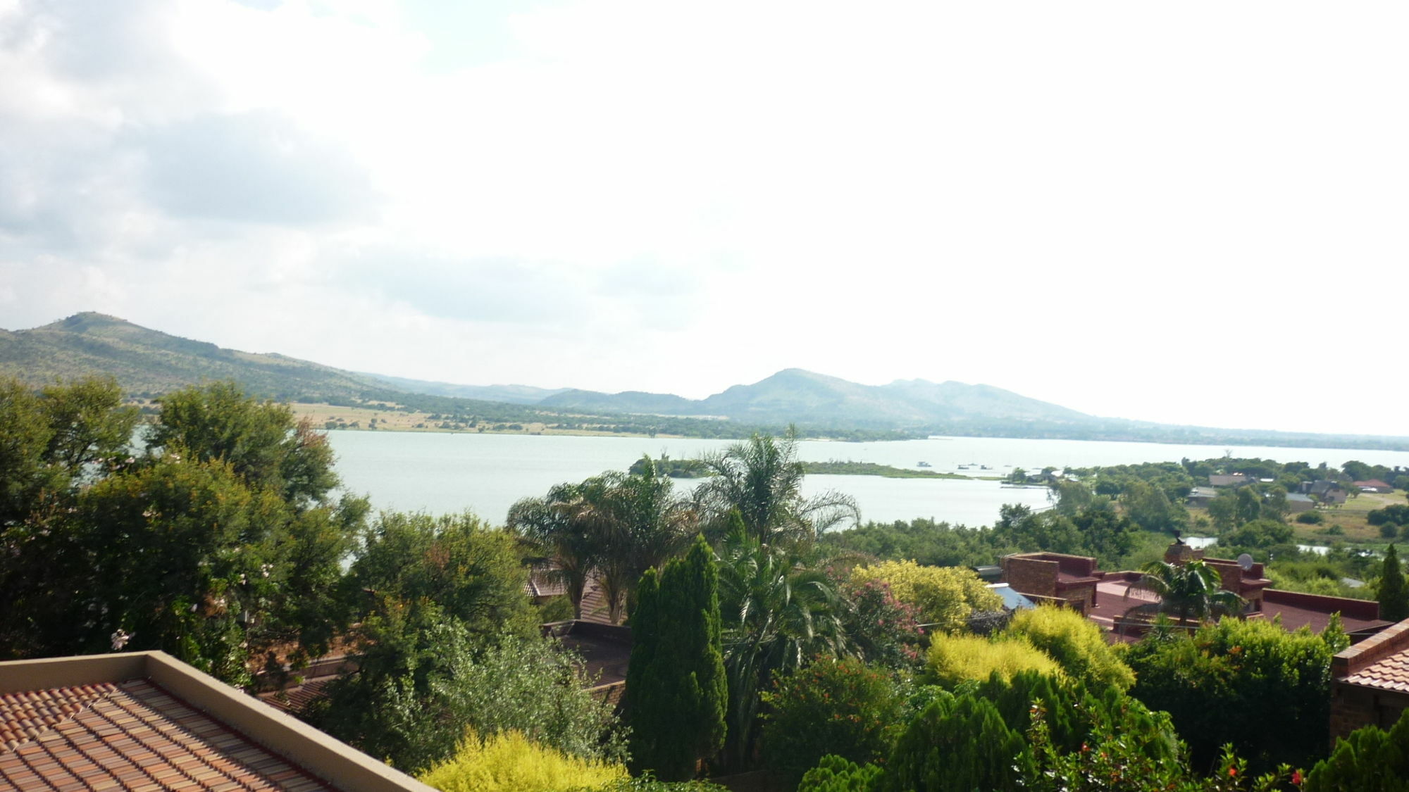 Chateau La Mer Exclusive Guesthouse & Spa Hartbeespoort Eksteriør billede